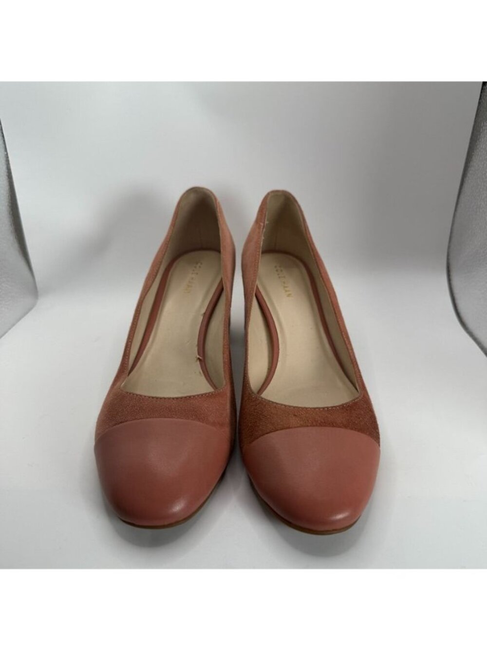 Cole Haan Block Heel Suede Pumps 7.5 B Dusty Pink Cap Toe Womens Shoes - Picture 2 of 8